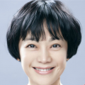 前面的裸体美女